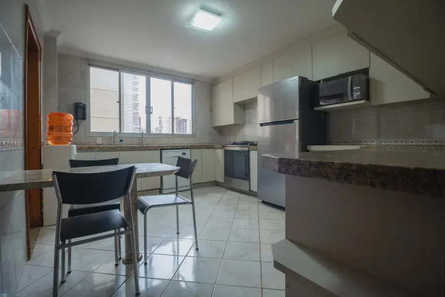 apartamento-com-4-quartos-a-venda-217m-no-setor-bueno-goiania-19.webpactionfit-indimension870x707seofalse-19