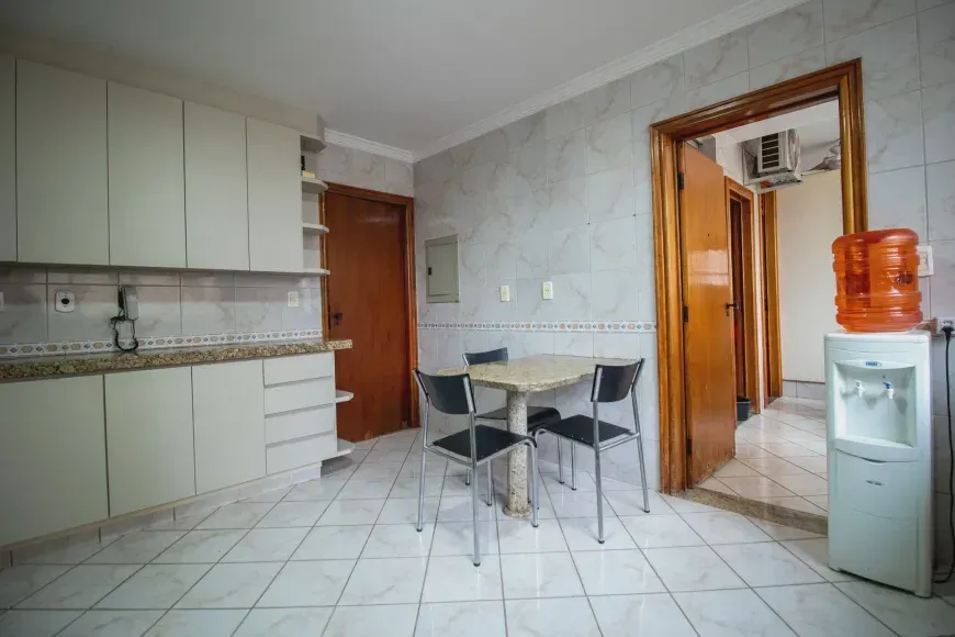 apartamento-com-4-quartos-a-venda-217m-no-setor-bueno-goiania-23.webpactionfit-indimension870x707seofalse-23