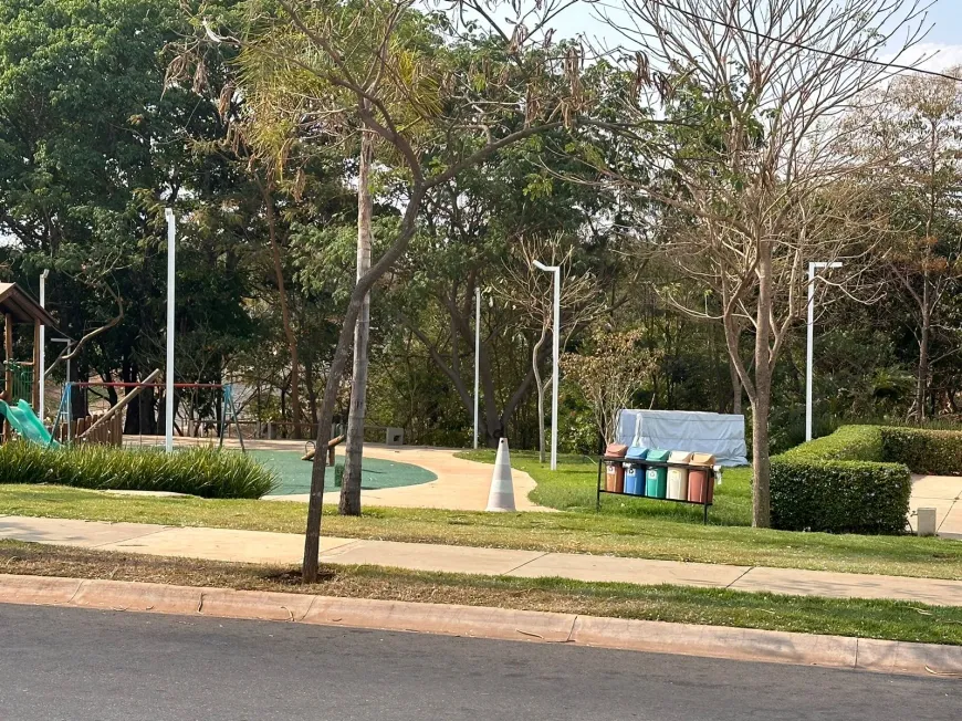 casa-de-condominio-com-3-quartos-a-venda-150m-no-parqville-pinheiros-aparecida-de-goiania-21.webpactionfit-indimension870x707seofalse-21