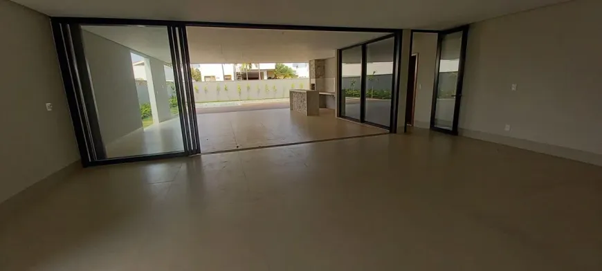 sobrado-com-4-quartos-a-venda-490m-no-residencial-alphaville-flamboyant-goiania-10.webpactionfit-indimension870x707seofalse-10