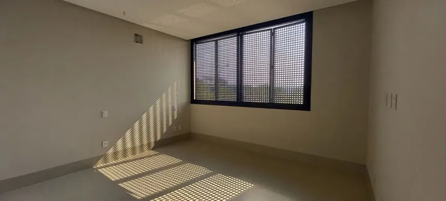 sobrado-com-4-quartos-a-venda-490m-no-residencial-alphaville-flamboyant-goiania-13.webpactionfit-indimension870x707seofalse-13